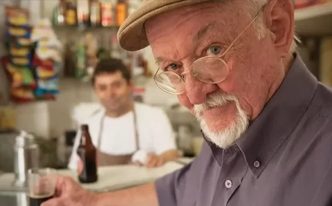 Morre no Rio de Janeiro o cartunista Jaguar, aos 93 anos