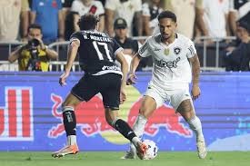 Vitinho, do Botafogo, substitui Vanderson e é convocado à Seleção Brasileira