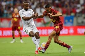 Bahia vence Ceará com gol nos acréscimos e pega o Confiança na decisão