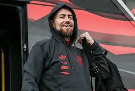 Flamengo desembarca em Belo Horizonte para enfrentar o Atlético-MG; veja os relacionados