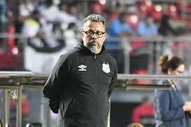 Cleber Xavier é demitido do Santos após goleada para o Vasco; veja detalhes