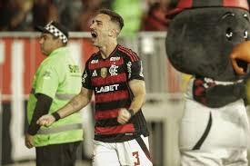 A 21ª rodada do Brasileirão fecha com Flamengo em primeiro na tabela