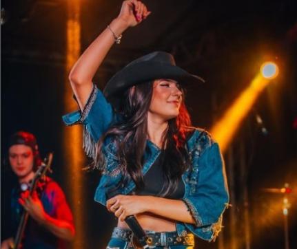 Prefeito é intimado a dar explicações sobre show da Boiadeira por quase R$ 1 milhão