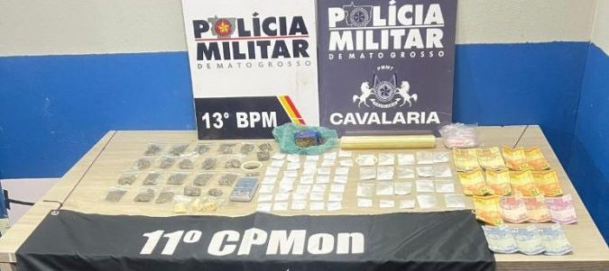 Cavalaria da PM prende três faccionados por tráfico de drogas e apreende 82 porções de entorpecentes