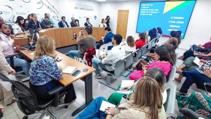 Programa prevê mais dinheiro e redução de fila do SUS