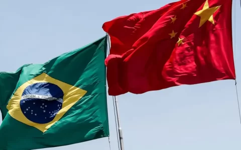 Emprego no comércio Brasil-China cresce mais que nas demais parcerias