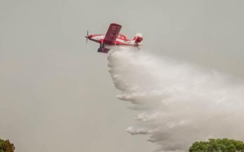 Corpo de Bombeiros monta força tarefa e extingue incêndio em Chapada dos Guimarães