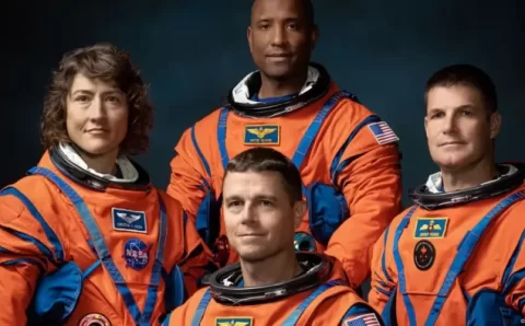 Nasa quer enviar missão à órbita da Lua no começo de 2026