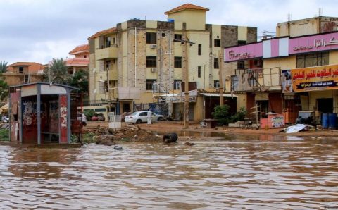 Deslizamento de terra mata ao menos mil no Sudão