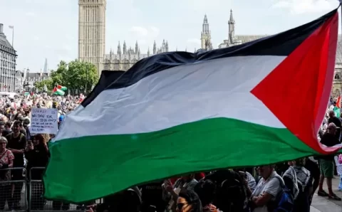 Reino Unido, Canadá e Austrália reconhecem Estado palestino