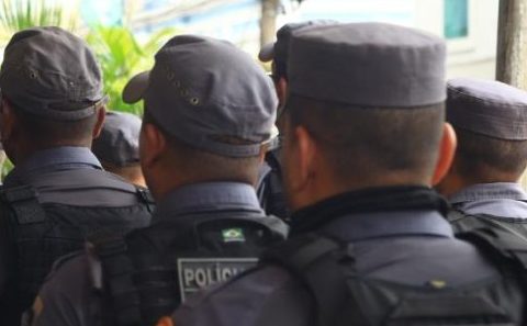Polícia Militar entrega medalha de 190 Anos para autoridades nesta terça-feira (2)