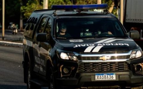 Polícia Civil prende jovem com drogas na mochila em ônibus intermunicipal em Barra do Garças