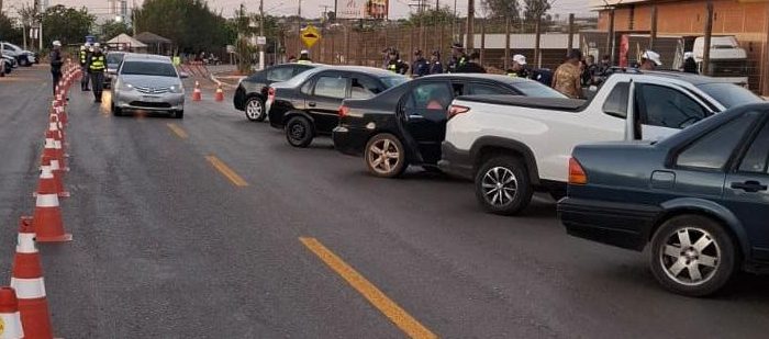Operação Lei Seca resulta em seis presos por embriaguez ao volante e 47 veículos removidos