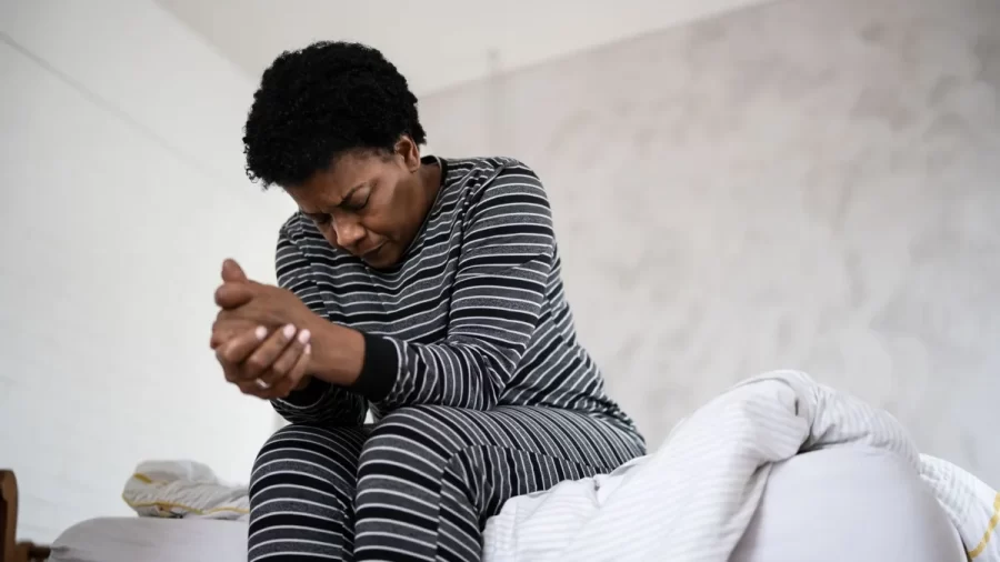 Gelo na nuca ajuda a diminuir ansiedade? Entenda se truque funciona mesmo