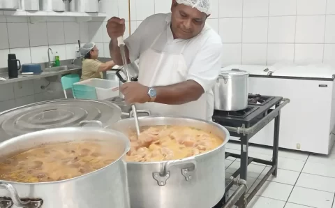 Brasil é referência na alimentação escolar, diz especialista