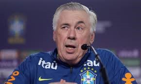 Ancelotti manterá Brasil com quatro atacantes em duelo contra o Chile