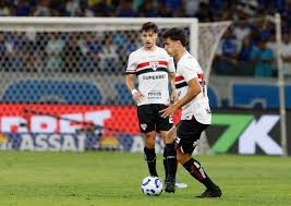 Sem balançar as redes em 2025, Dinenno mira desencantar pelo São Paulo