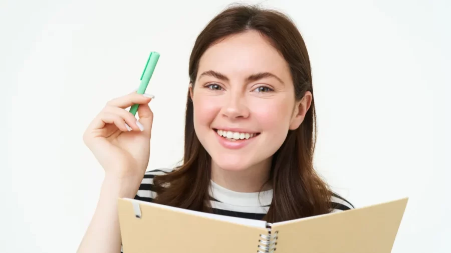 Aprender explicando: como a Técnica Feynman pode ajudar no vestibular