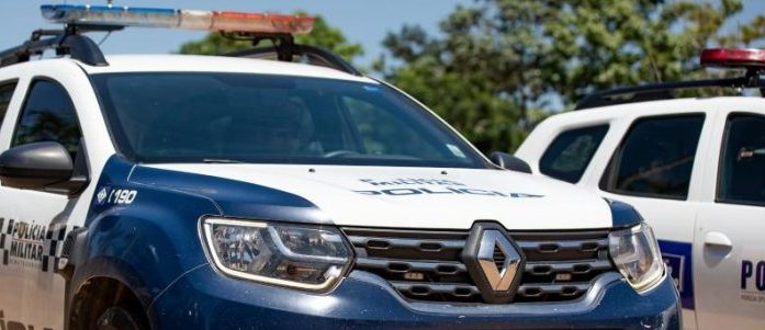 Suspeito de ameaçar colegas de morte com facão em alojamento é preso pela Polícia Militar