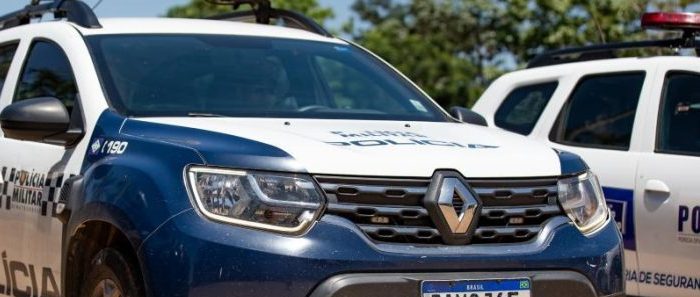 Polícia Militar prende homem após esfaquear o próprio irmão durante uma discussão