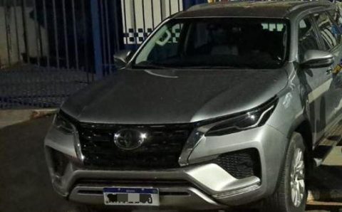 Polícia Militar recupera caminhonete clonada e prende homem por receptação em Porto Estrela