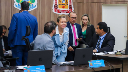 Moretti faz visita na Câmara e consegue destravar 24 pautas; 3 projetos aprovados