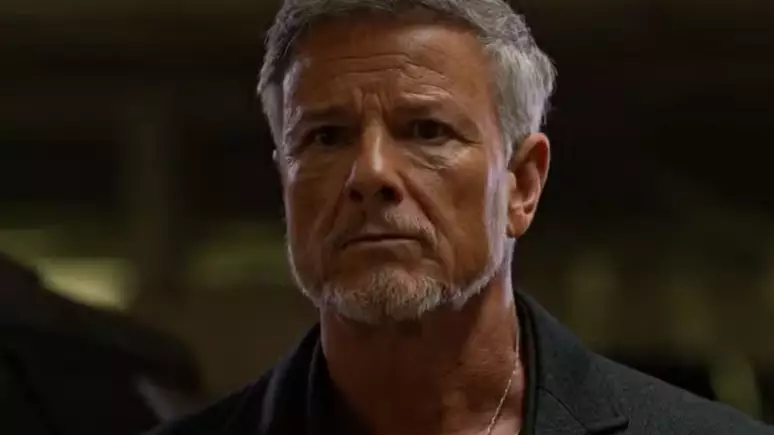 Reviravolta! Jaques aplica golpe e retoma poder em ‘Dona de Mim’