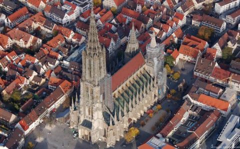 Sagrada Família se torna igreja mais alta do mundo