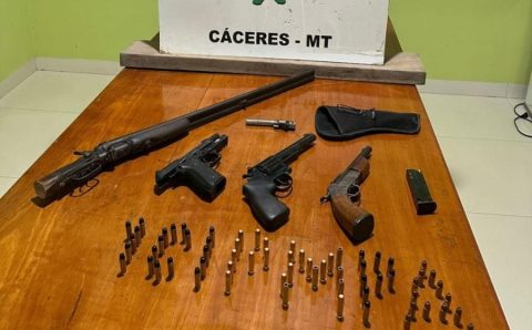 Polícia Militar apreende armamento e prende homem por crime ambiental às margens do Rio Paraguai