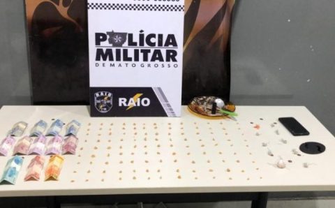 Polícia Militar apreende 187 porções de drogas e prende dupla por tráfico em Várzea Grande