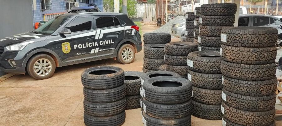 Polícia Civil prende duas pessoas e recupera 67 pneus furtados de empresa