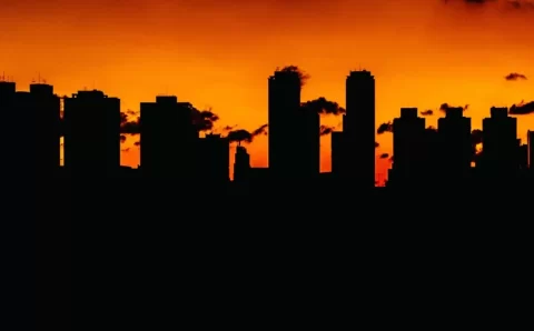 Mortes relacionadas ao calor aumentaram 23% desde 1990, diz relatório