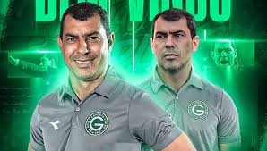 Goiás anuncia contratação do técnico Fábio Carille, ex-Corinthians e Santos