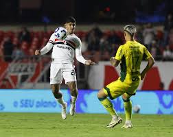 Mirassol x São Paulo pelo Brasileirão: onde assistir ao vivo, estatísticas, histórico e escalações