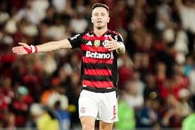 Escalação do Flamengo: Saúl vira desfalque para duelo com o Bahia