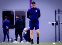 Com desfalques, Corinthians terá meio-campo remodelado contra o Grêmio