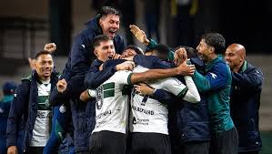 Restam 4 jogos: Série B promete luta empolgante por acesso à elite