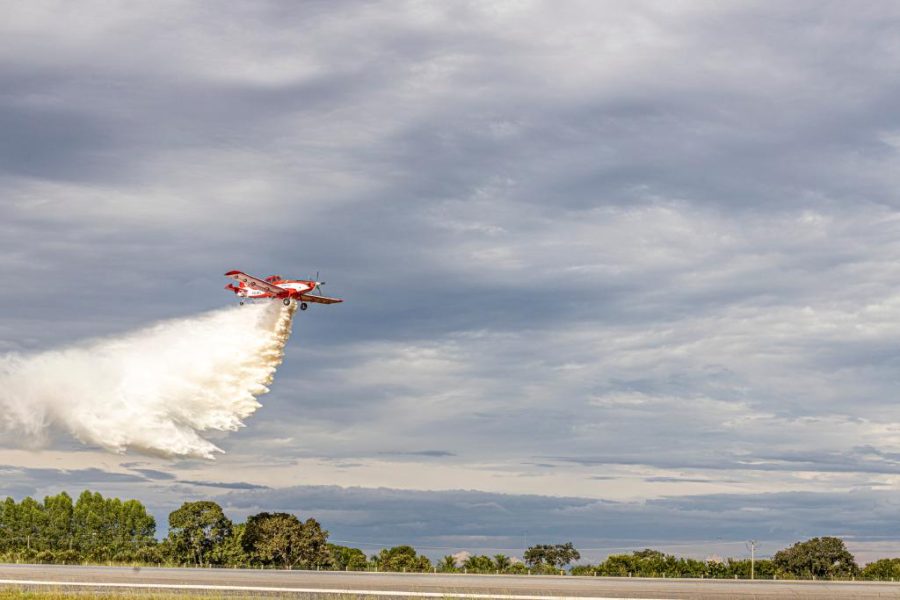 Corpo de Bombeiros combate 17 incêndios florestais neste sábado (4)
