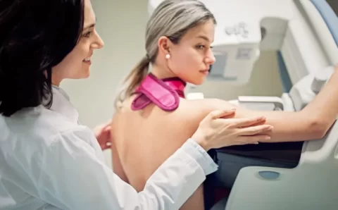 Faltar à primeira mamografia aumenta risco de morte por câncer de mama