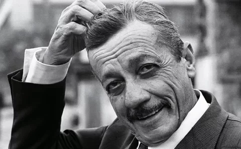 Além de sambas , Adoniran criava brinquedos