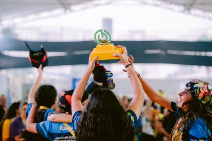 Cuiabá sedia disputas eletrizantes no segundo Festival de Robótica Educacional