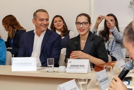 Justiça rejeita pedido da Febraban e mantém suspensão de consignados de servidores