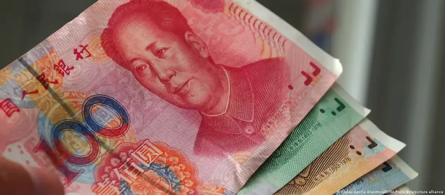 Por que o yuan cresce, mas está longe de desbancar o dólar