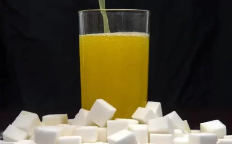 Controlar o açúcar na infância previne doenças cardíacas