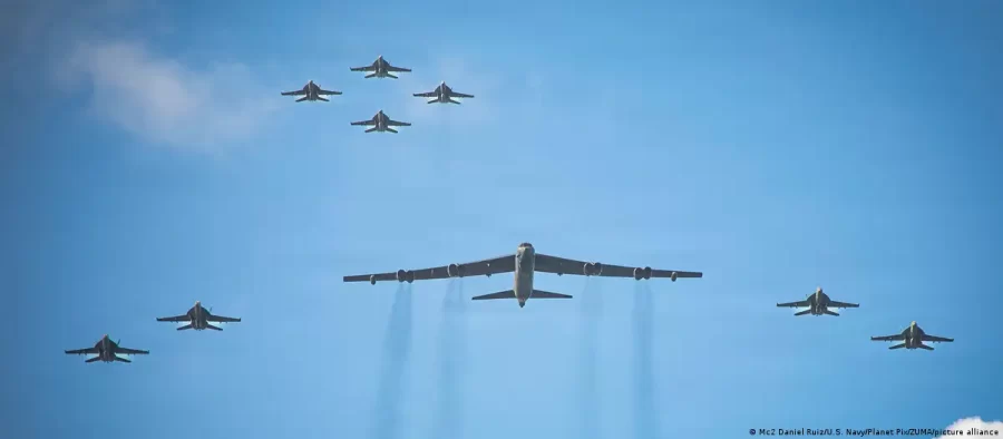 Trump diz que espaço aéreo da Venezuela está fechado