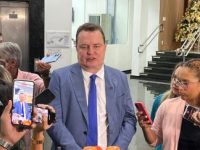 Ação de Mauro no STF tirou R$ 6 mi da saúde de Cuiabá e da água em VG, diz Max Russi