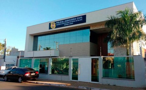 Polícia Civil cumpre prisão de homem investigado por tentativa de feminicídio