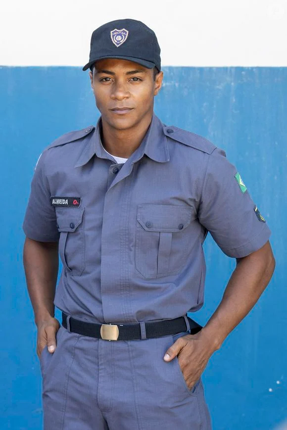 Nem policial, nem bandido: Marlon em ‘Dona de Mim’ anuncia mudança radical de profissão e deixa Leona assustada