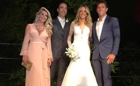 A jornada de César Tralli em 27 fotos: do SBT ao ‘Jornal Nacional’, antes e depois do jornalista durante a carreira é impressionante