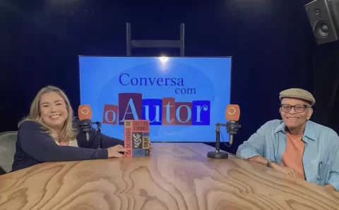 Conversa com o Autor entrevista escritor e compositor Nei Lopes